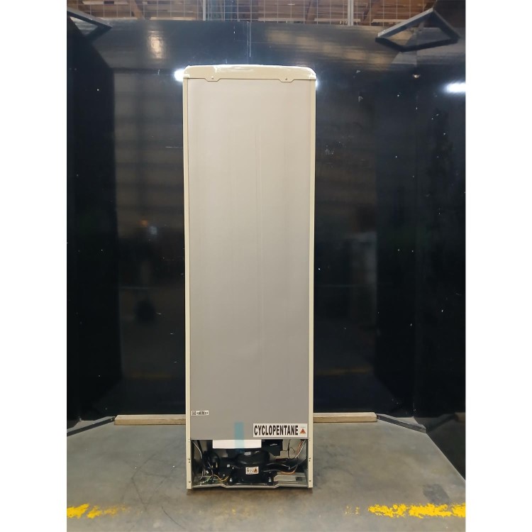 Refurbished electriQ 244 Litre 60/40 Retro Freestanding Fridge Freezer - Cream