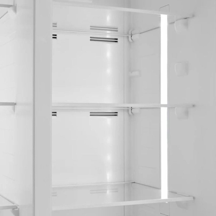 Refurbished Beko 270 Litre 50/50 Freestanding Fridge Freezer - White