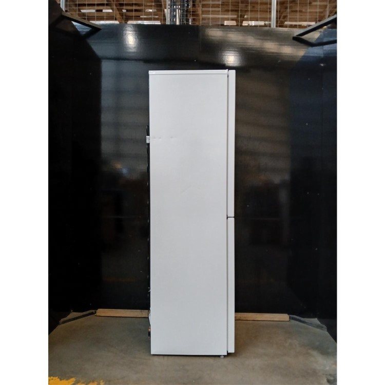 Refurbished Beko CFG4582DW 268 Litre 50/50 Freestanding Fridge Freezer with Water Dispenser - White