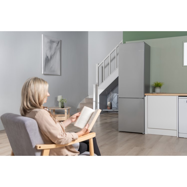 Refurbished Bosch Series 4 363 Litre 70/30 Freestanding Fridge Freezer - Stainless Steel