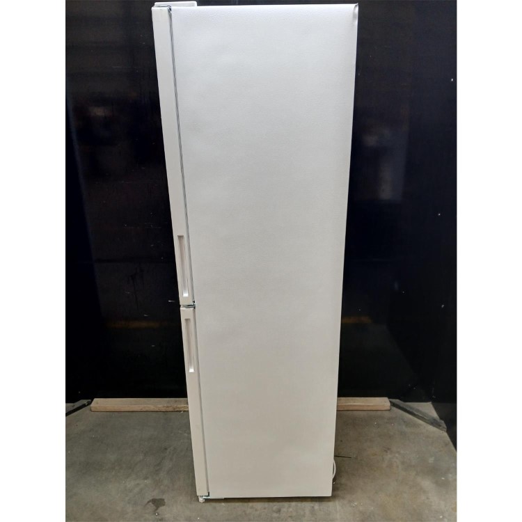 Refurbished 253 Litres 50/50 Freestanding Fridge Freezer - White