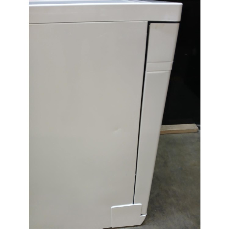 Refurbished Whirlpool 6th Sense Freestanding Dishwasher - White