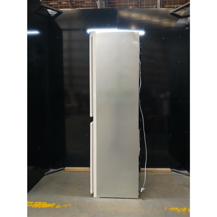 Refurbished Indesit KINH1261B4UK 254 Litre 178cm 50/50 Integrated Fridge Freezer with Sliding Door Hinge