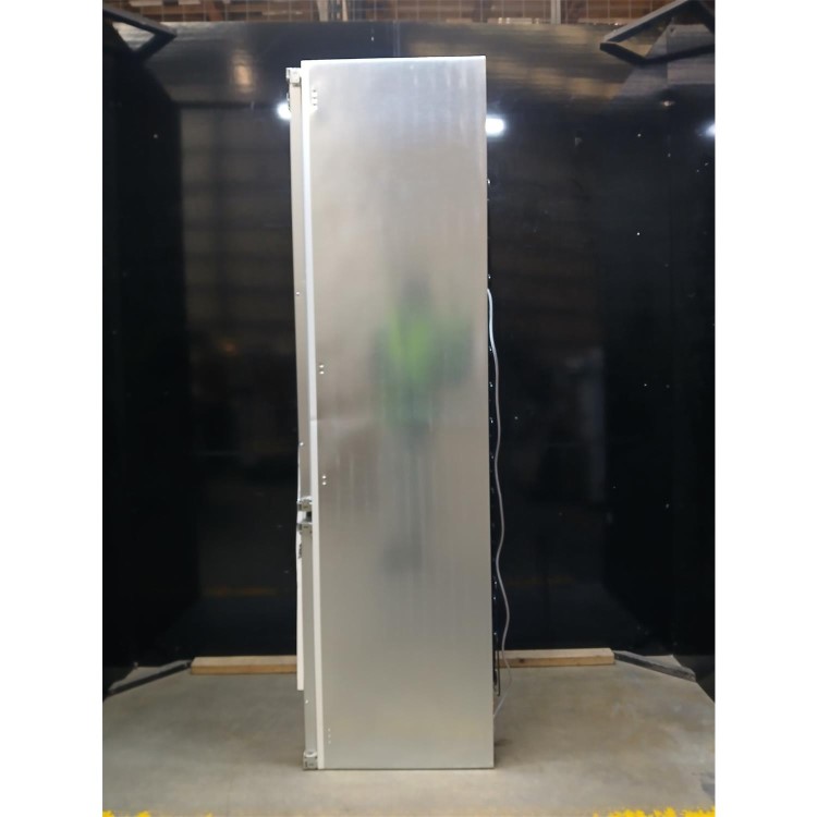 Refurbished Bosch Series 4 290 Litre 70/30 Integrated Fridge Freezer - White