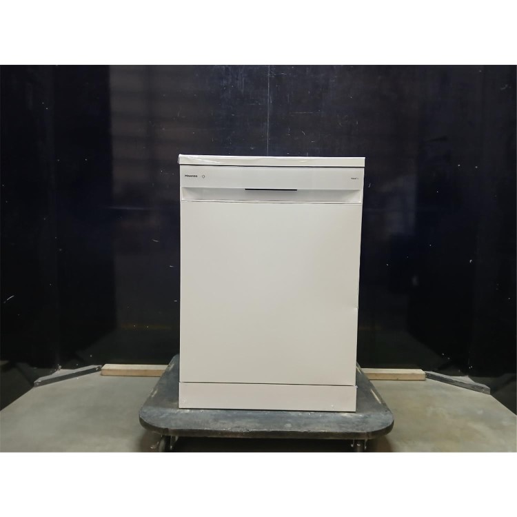 Refurbished Hisense Hi6 Freestanding Dishwasher - WiFi-enabled A-Rated White