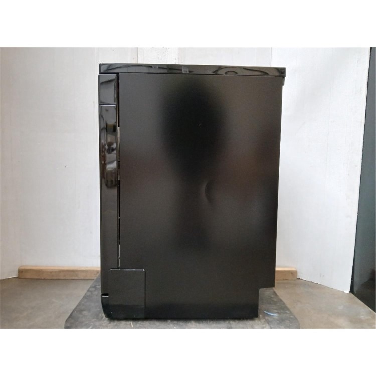 Refurbished Hotpoint Freestanding Full Size Dishwasher - ActiveDry Black