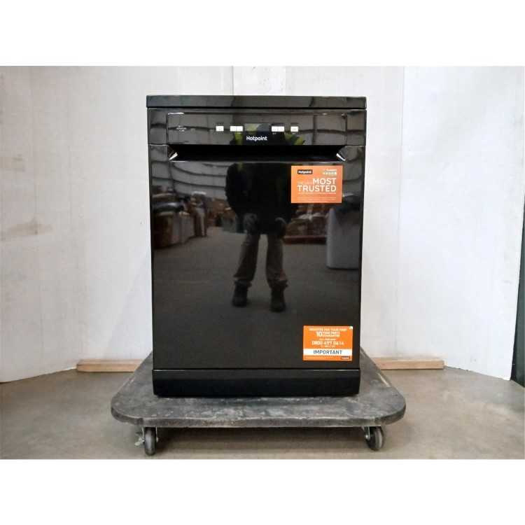 Refurbished Hotpoint Freestanding Full Size Dishwasher - ActiveDry Black