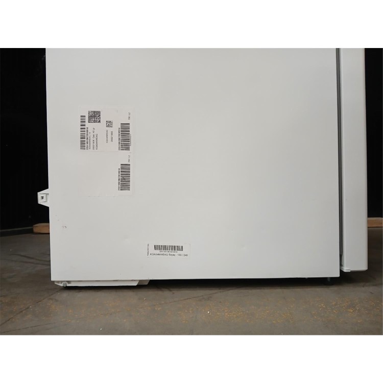 Refurbished Bosch Series 2 297 Litre 50/50 Freestanding Fridge Freezer - White