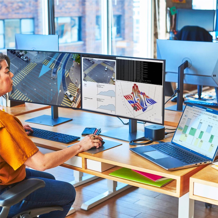 HP ZBook Fury G11 Intel Core i9-14900HX 32GB RAM 1TB SSD NVIDIA RTX 3500 Ada 16 Inch Windows 11 Pro Laptop