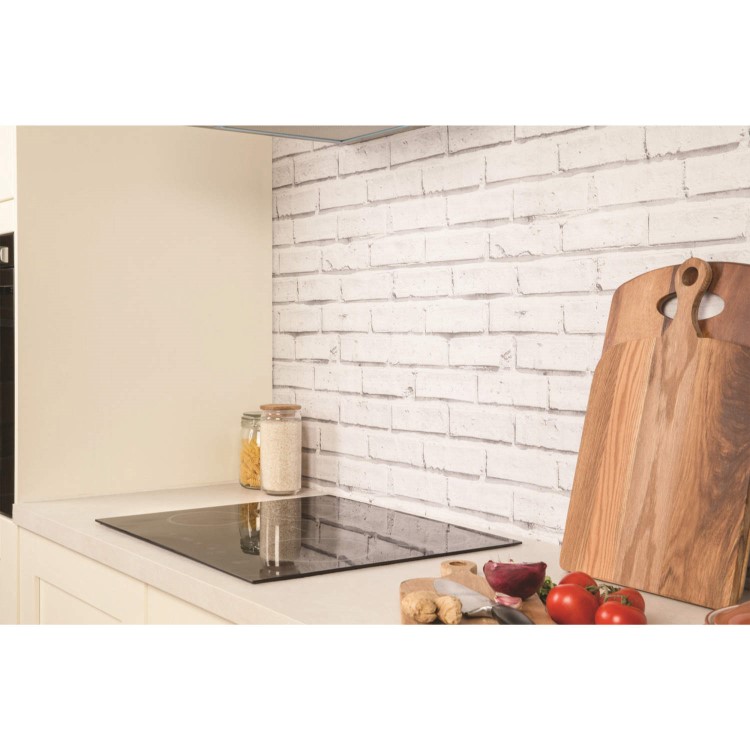 Refurbished Hotpoint CRA641DC Touch Control 60cm Ceramic Hob with Finished Glass Edge