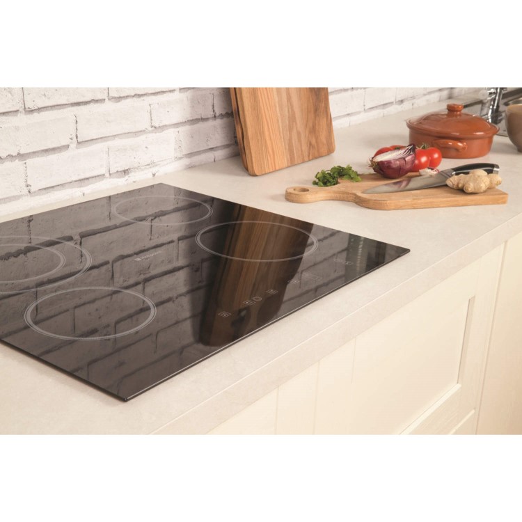 Refurbished Hotpoint CRA641DC Touch Control 60cm Ceramic Hob with Finished Glass Edge