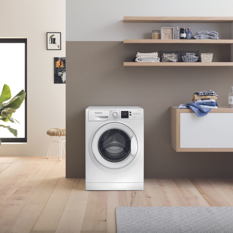 Refurbished Hotpoint AntiStain NSWM946WUK Freestanding 9KG 1400 Spin Washing Machine White