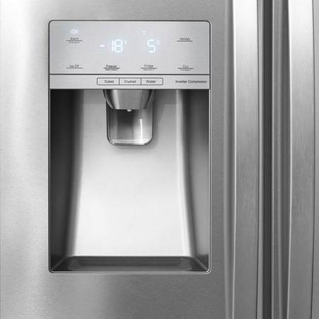 Refurbished Hisense RS694N4IIF 562 Litre American Fridge Freezer