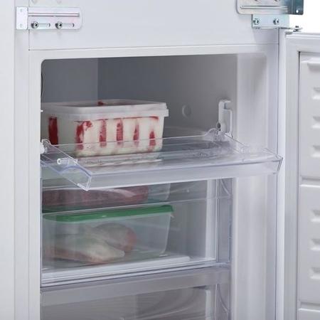 Refurbished Baumatic BRCIF3180E/N Integrated 243 Litre 70/30 Frost Free Fridge Freezer White