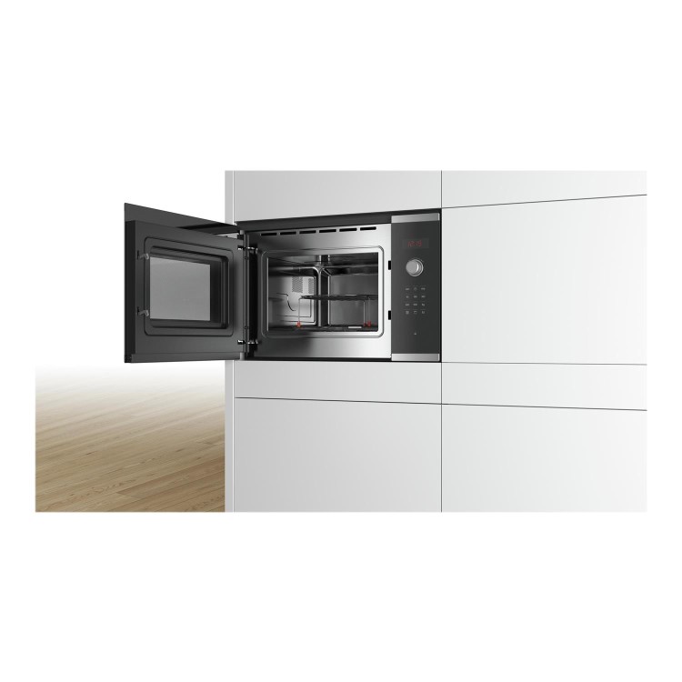 Refurbished Bosch Serie 4 BEL553MS0B Built In 25L With Grill 900W Microwave Stainless Steel