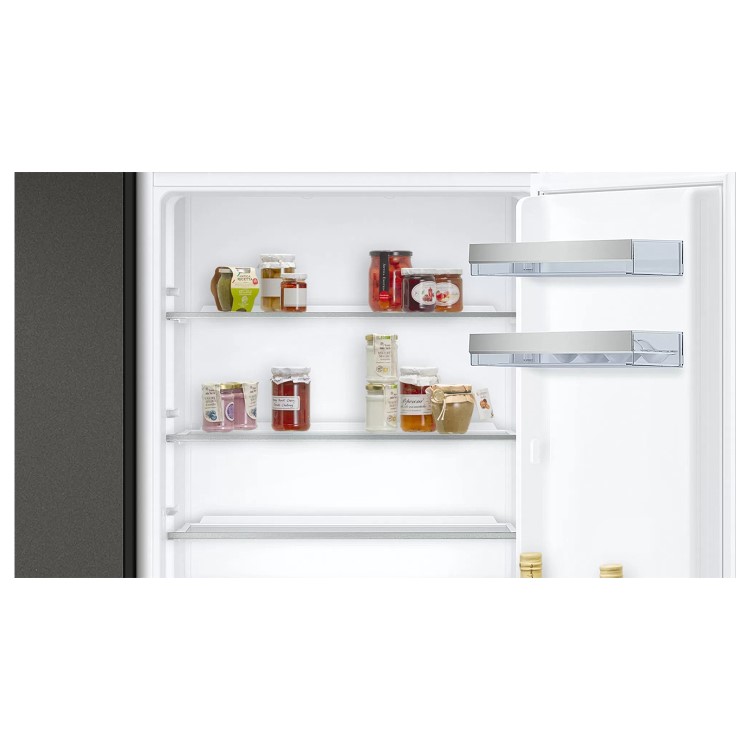 Refurbished NeffN50 KI5852SF0G Integrated 261 Litre 50/50 Low Frost Fridge Freezer White
