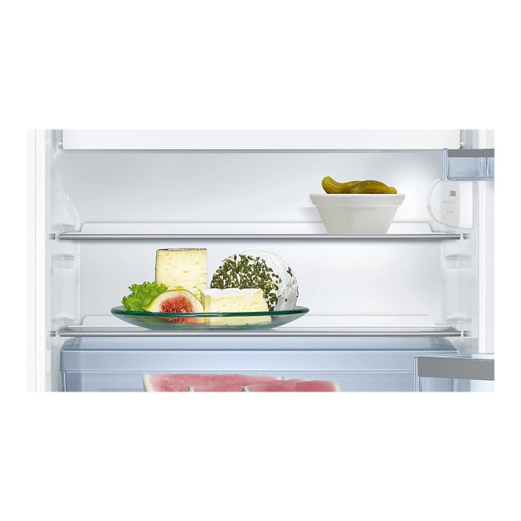 Refurbished Bosch Serie 6 KUL15AFF0G Integrated 123 Litre Fridge