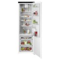 A2/NSK9Z181EC Refurbished AEG 9000 Series 200 Litre In-column Integrated Fridge