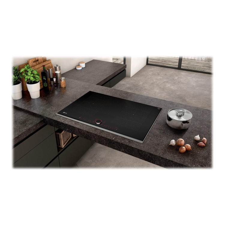 Refurbished Neff N90 T68TS6RN0 83cm Induction Hob Black