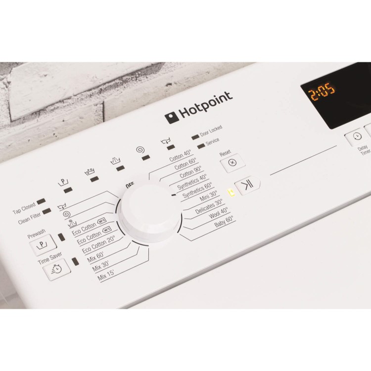 Refurbished Hotpoint WMTF722UUKN Freestanding 7KG 1200 Spin Washing Machine White