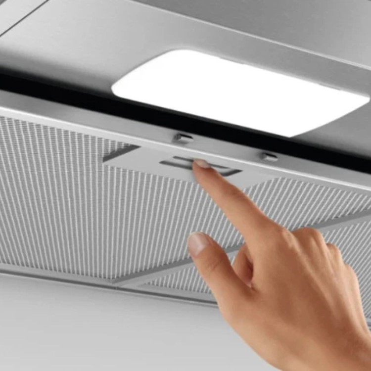 Refurbished Zanussi ZFCT16X 60Cm Chimney Hood