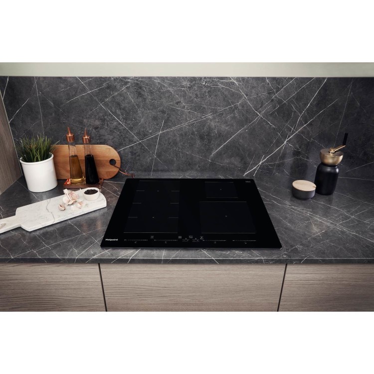 Hotpoint ACC654FNE Active Cook 65cm Four Zone Induction Hob - Black