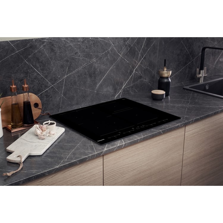 Hotpoint 65cm 4 Zone Induction Hob with Flexi Pro