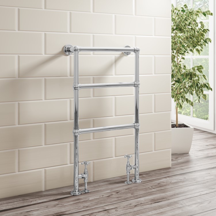 GRADE A1 - Traditional Chrome Bathroom Towel Radiator - 914 x 535mm