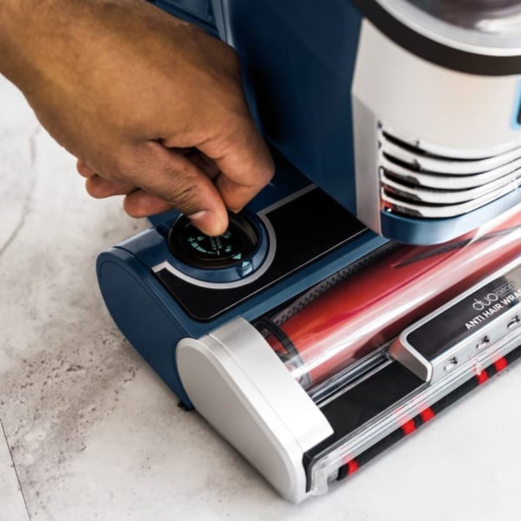 Refurbished Shark AZ3000UKT Stratos XL Upright Vacuum Cleaner Navy Blue