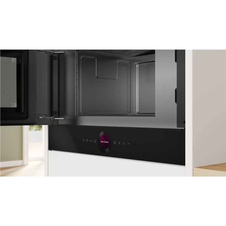 Bosch Series 8 Built-In 900W Microwave - Black