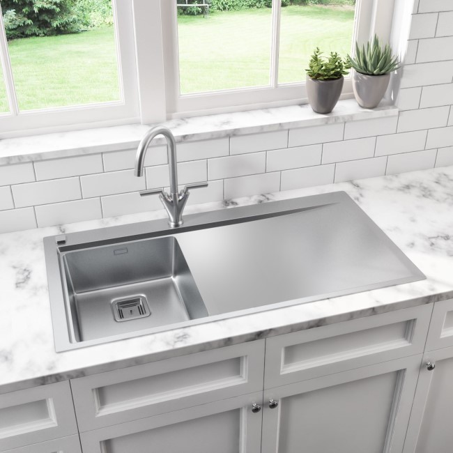 GRADE A2 - Taylor & Moore Oakley Single Bowl Chrome Stainless Steel Kitchen Sink with Right Hand Drainer