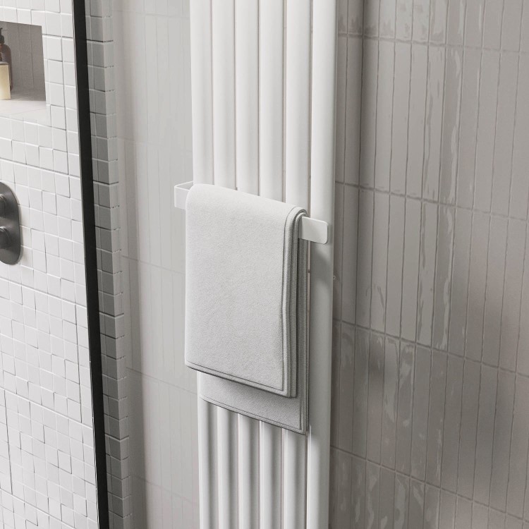 ONLY OPENED - White Vertical Single Panel Radiator with Towel Bar 1600 x 360mm - Margo