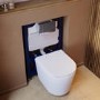 Matt White Wall Hung Rimless Toilet with Soft Close Seat, Chrome Pneumatic Flush Plate, 820mm Frame & Cistern – Verona
