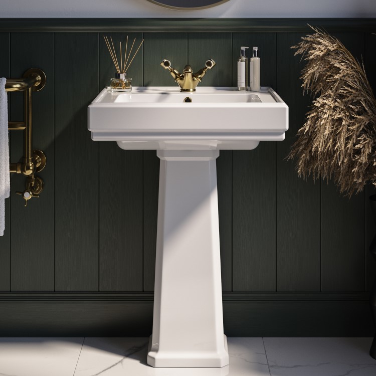 Grade A1 - Traditional Full Pedestal 1 Tap Hole Basin 583mm - Park Royal