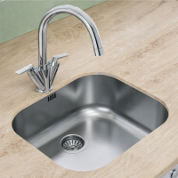 Single Bowl Undermount Stainless Steel Kitchen Sink with Chrome Kitchen Mixer Tap