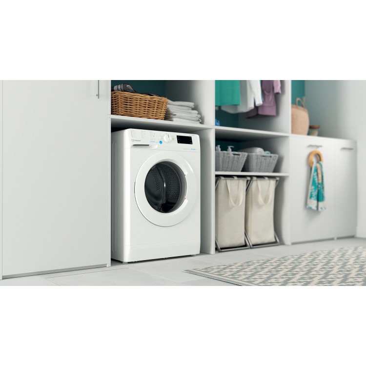 Refurbished Indesit BWE101683XWUKN Freestanding 10KG 1600 Spin Washing Machine White
