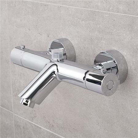 GRADE A1 - Peru Deluxe Wall Mounted Bath Shower Mixer with Top Outlet