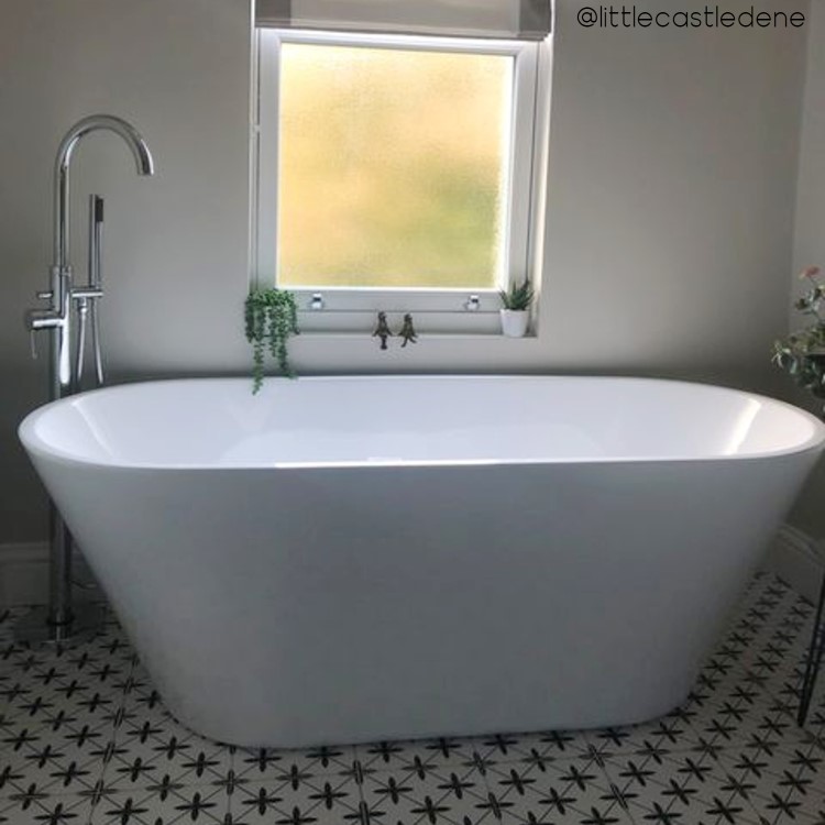 Freestanding Double Ended Bath 1700 x 740mm - Bari