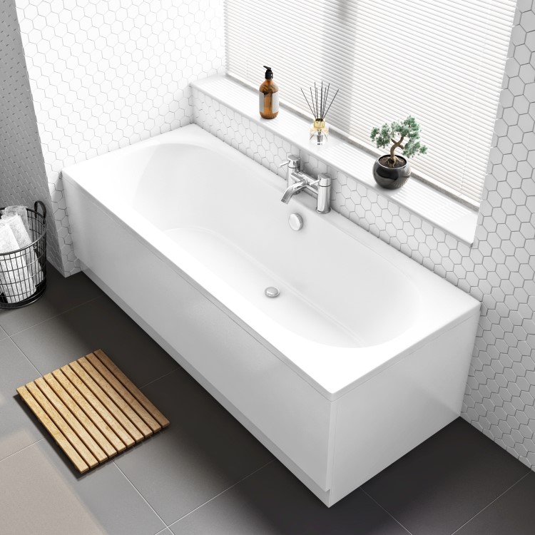 GRADE A2 - Burford Round Double Ended Bath - 1800 x 800mm