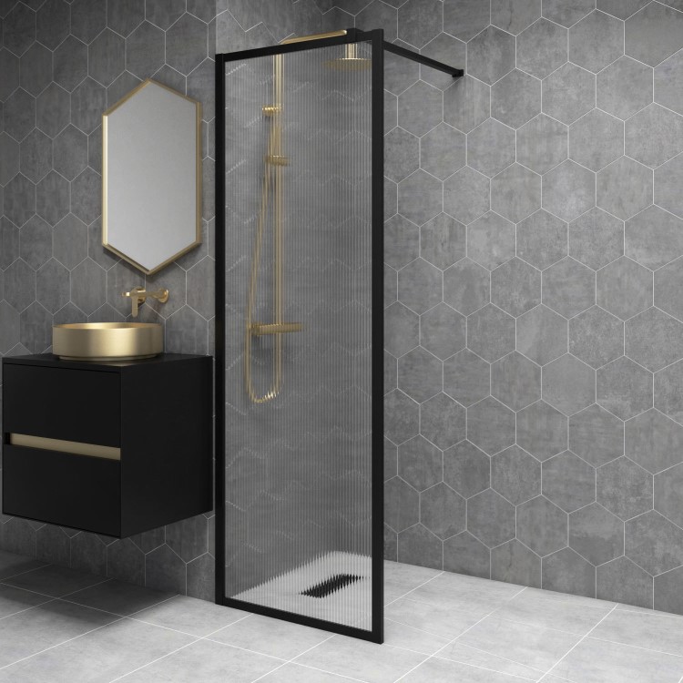 GRADE A1 - 700mm Black Fluted Glass Wet Room Shower Screen - Volan