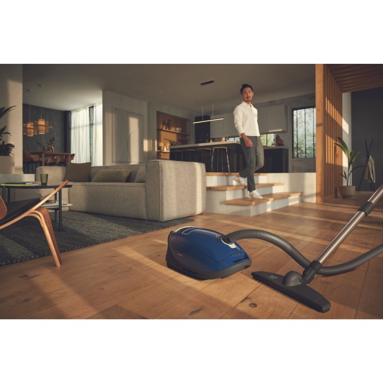 Refurbished Miele C3COMFORT Complete C3 Comfort XL Bagged Cylinder Vacuum Cleaner Marine Blue