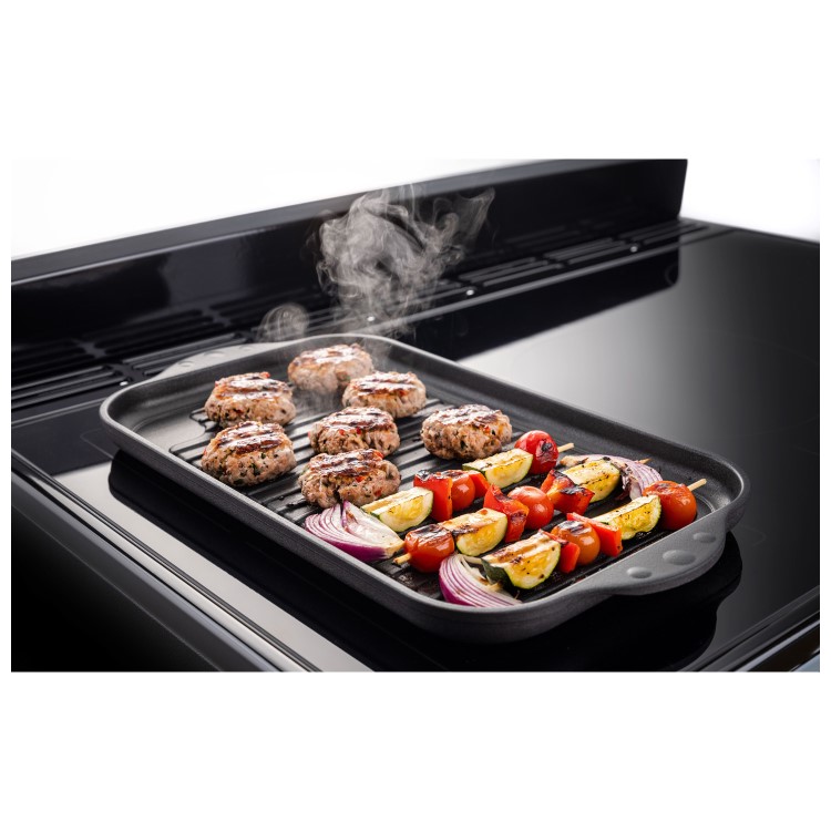 Rangemaster Classic Deluxe 110cm Base Cavity Induction Range Cooker - Pale Cream & Chrome