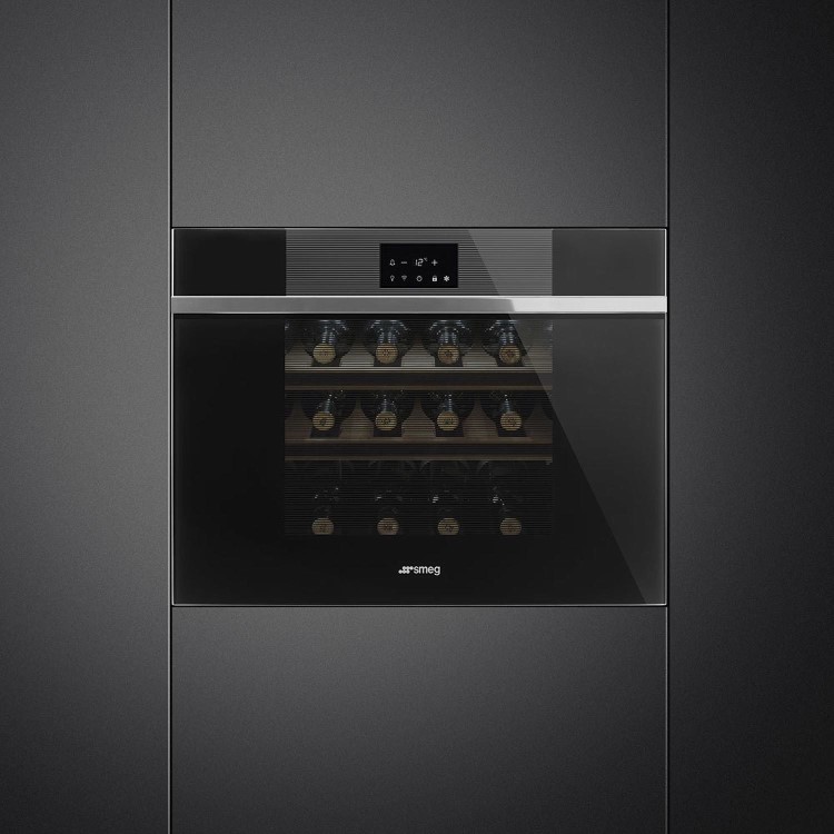 Refurbished Smeg CVI118LWN2 18 Bottle Single Zone Wine Cooler Black 