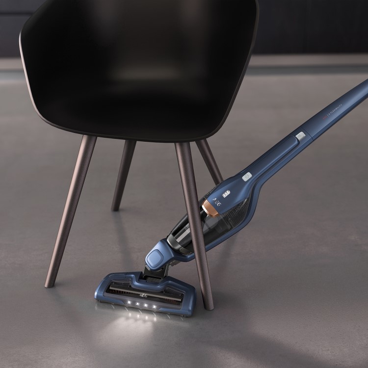 AEG CX7-245IM 2 in 1 Stick and Hand Held Vacuum Cleaner