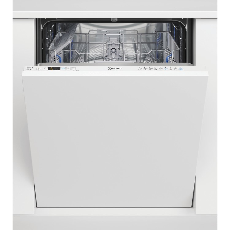 Indesit Push&Go Integrated Dishwasher - White control panel