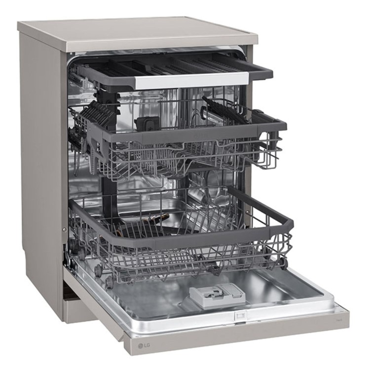 LG Freestanding Dishwasher - QuadWash™, C-Rated - Silver