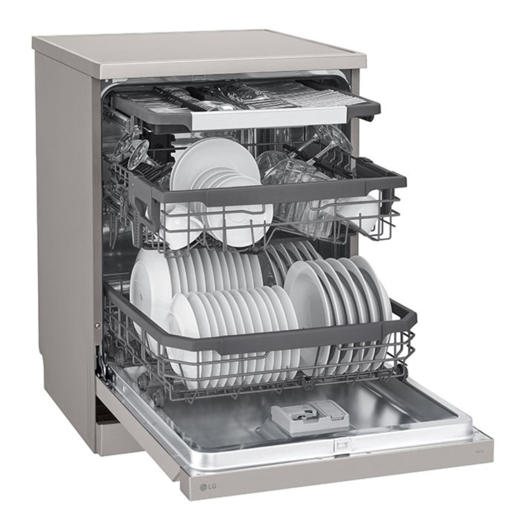 LG Freestanding Dishwasher - QuadWash™, C-Rated - Silver