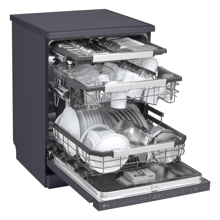 LG TrueSteam Freestanding Dishwasher - Smart Wi-Fi A-Rated - Black