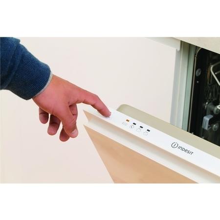 Indesit Integrated Slimline Dishwasher