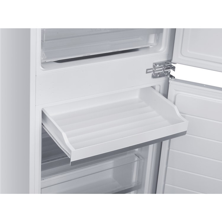 DeSantii 253 Litre 70/30 Integrated Fridge Freezer
